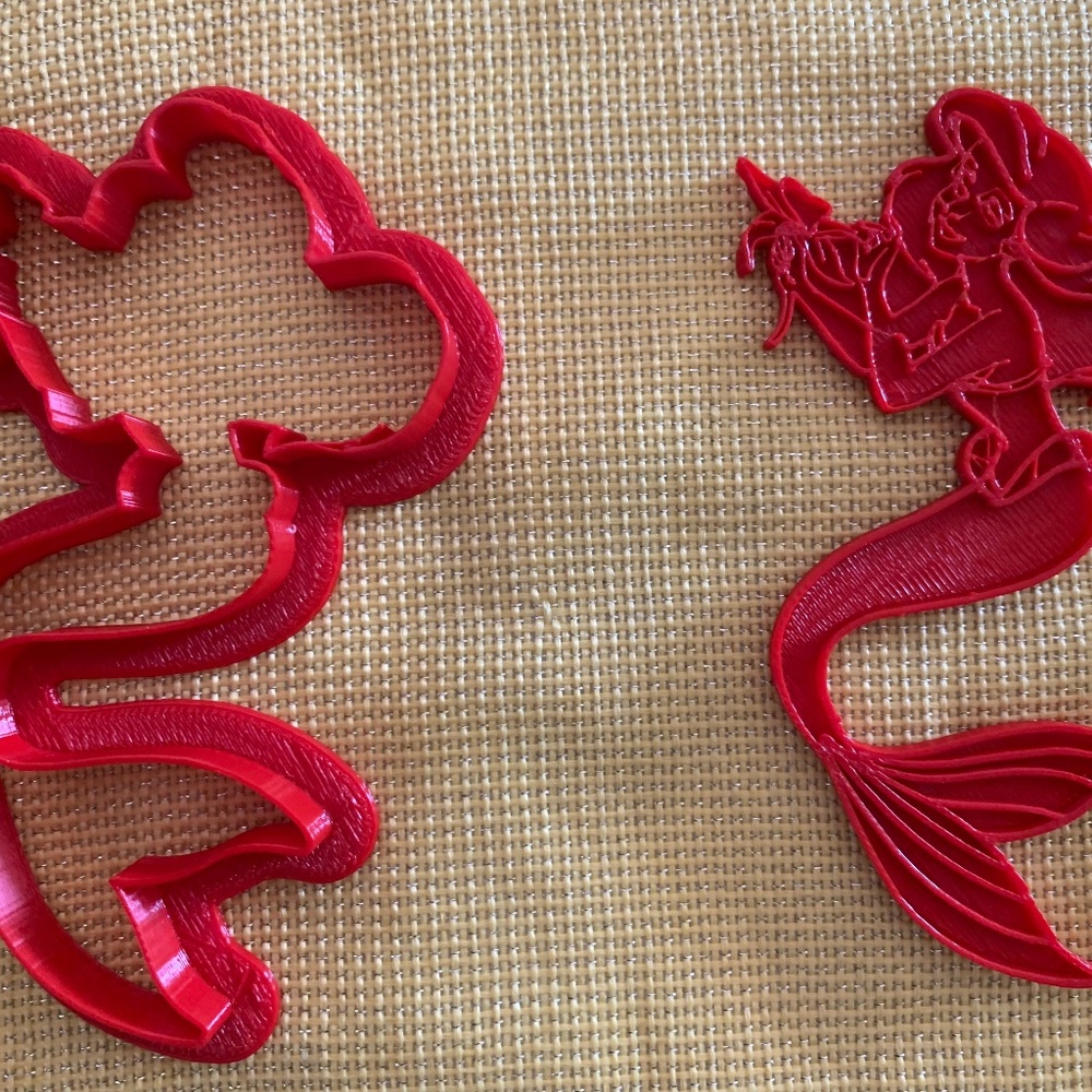 Little Mermaid Embosser and Cookie Cutter Set Lot 2